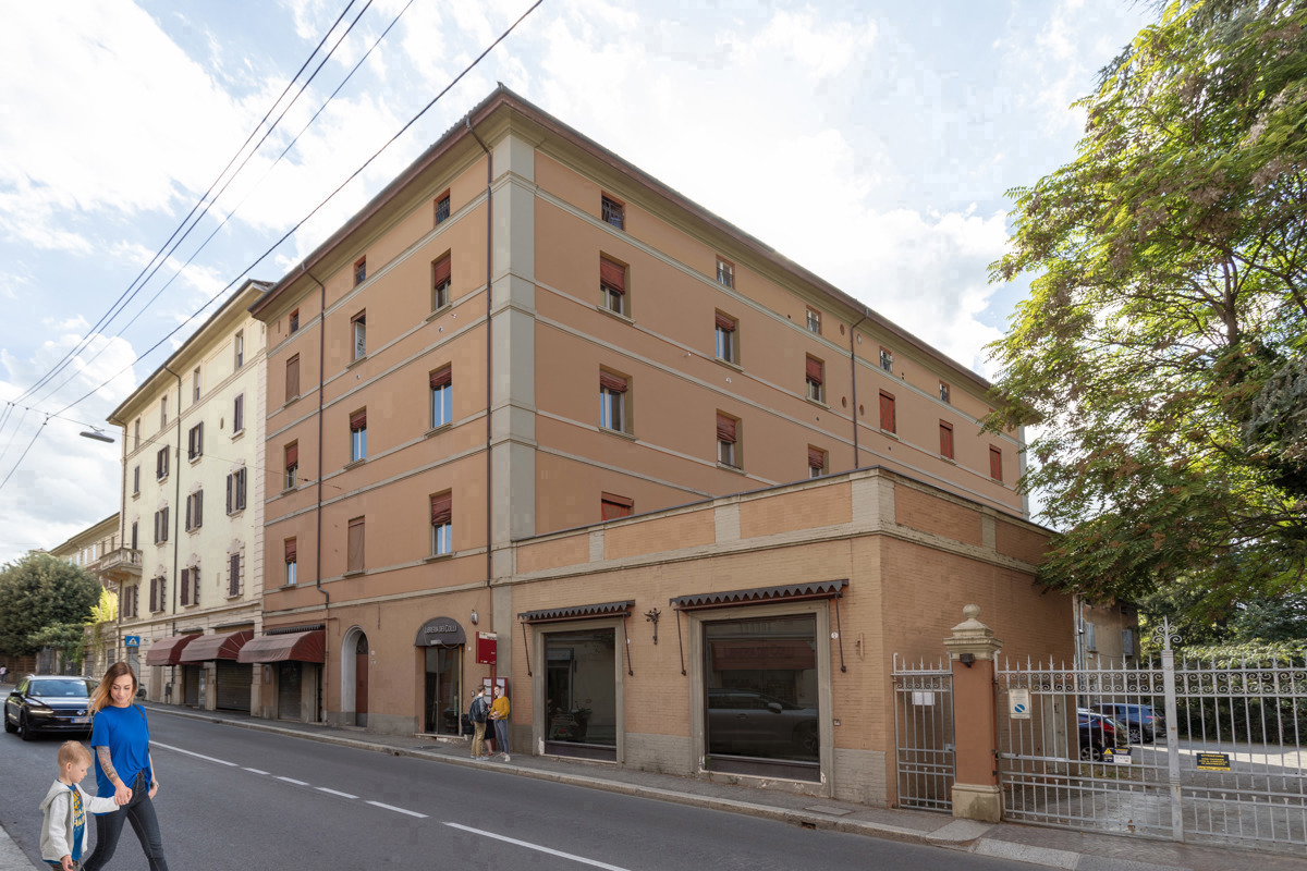 Foto 11 di 13 - Appartamento in vendita a Bologna