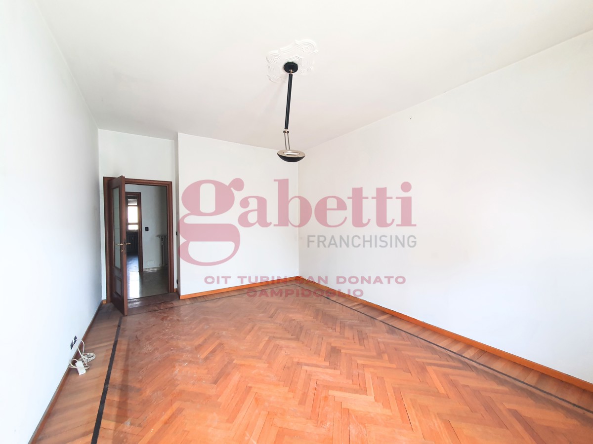 Foto 12 di 26 - Appartamento in vendita a Torino