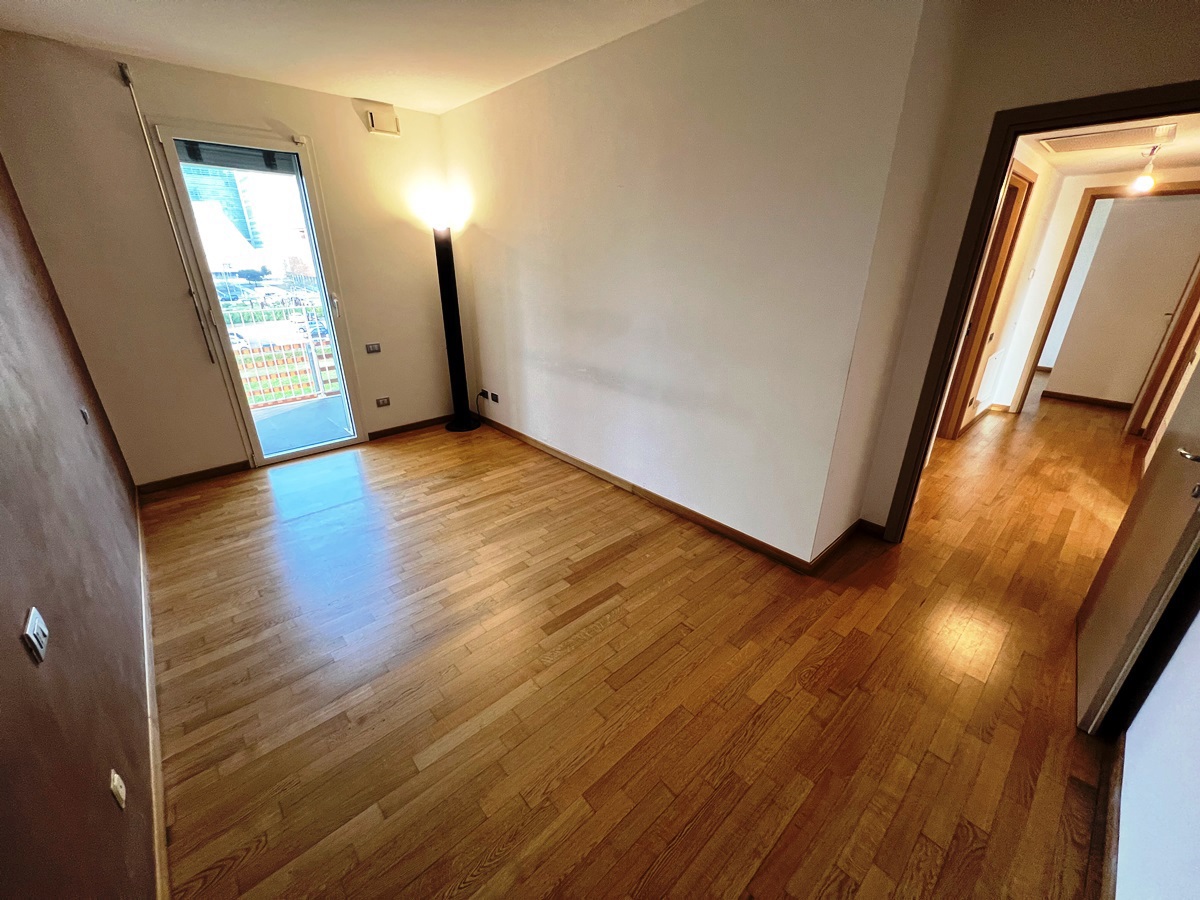 Foto 15 di 27 - Appartamento in vendita a Brescia
