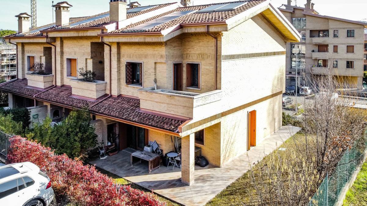 Foto 23 di 26 - Villa a schiera in vendita a Sasso Marconi