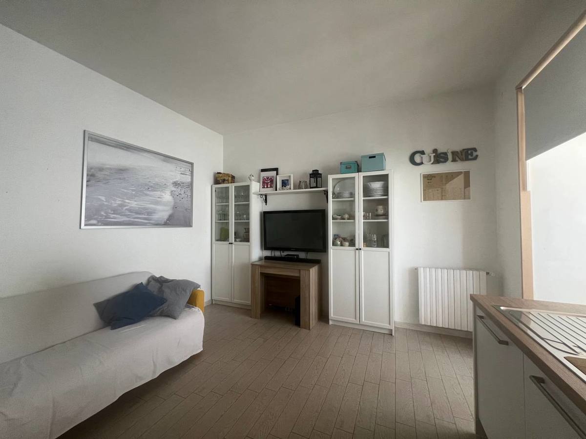 Foto 23 di 24 - Appartamento in vendita a Taranto