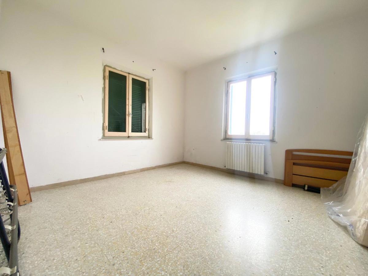 Foto 12 di 14 - Appartamento in vendita a Bastia Umbra