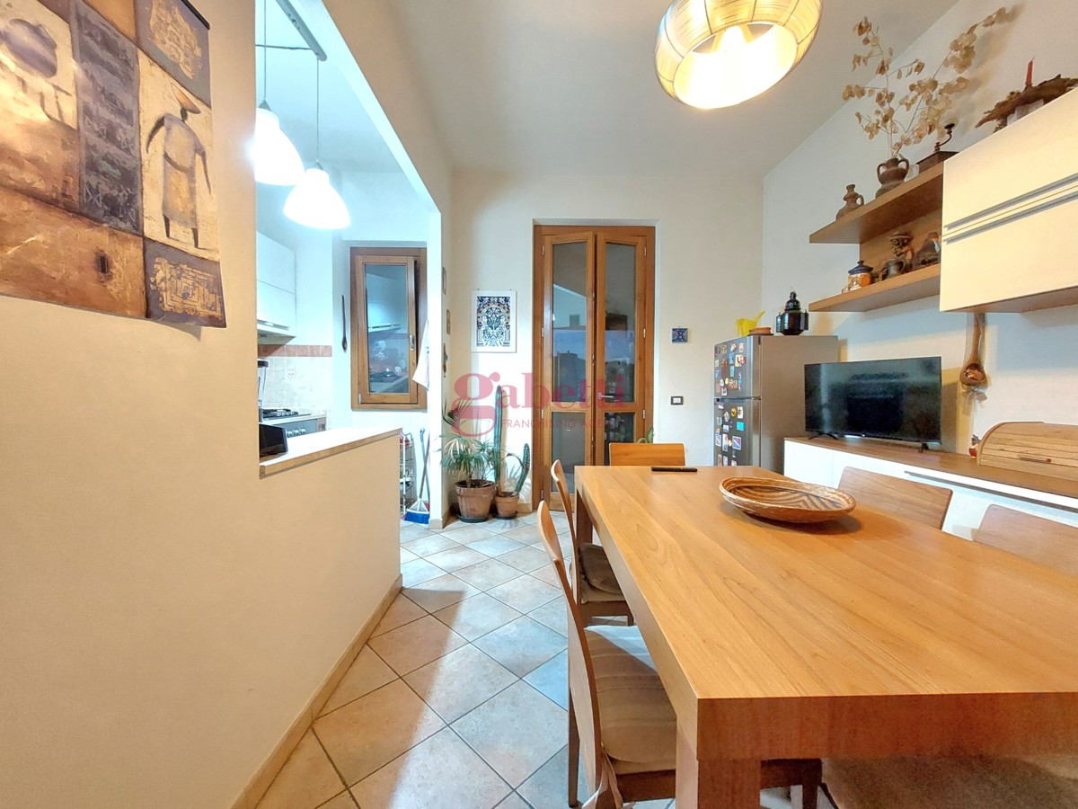 Foto 23 di 30 - Appartamento in vendita a Firenze