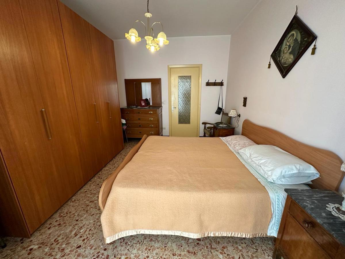 Foto 9 di 10 - Appartamento in vendita a Albenga