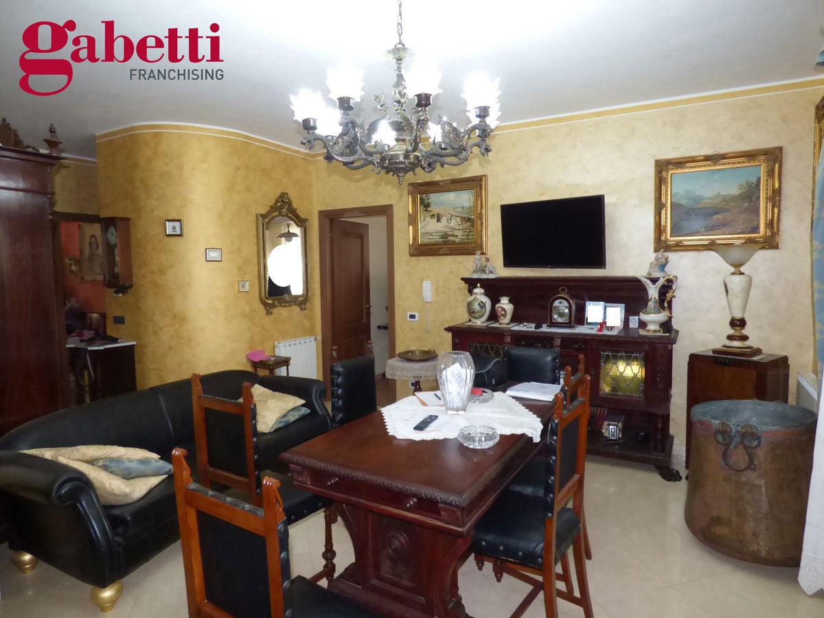 Foto 3 di 18 - Appartamento in vendita a Bagheria