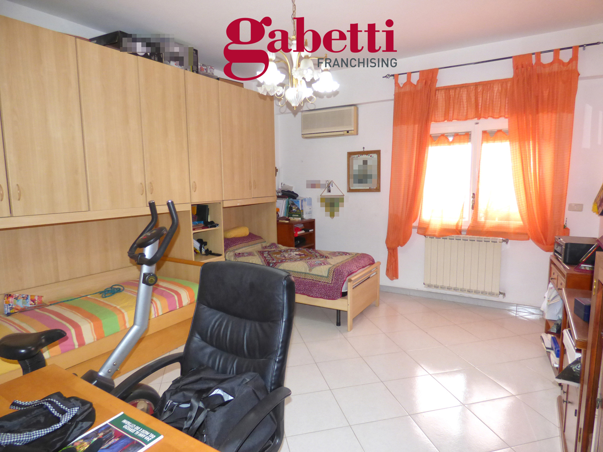 Foto 32 di 33 - Appartamento in vendita a Bagheria