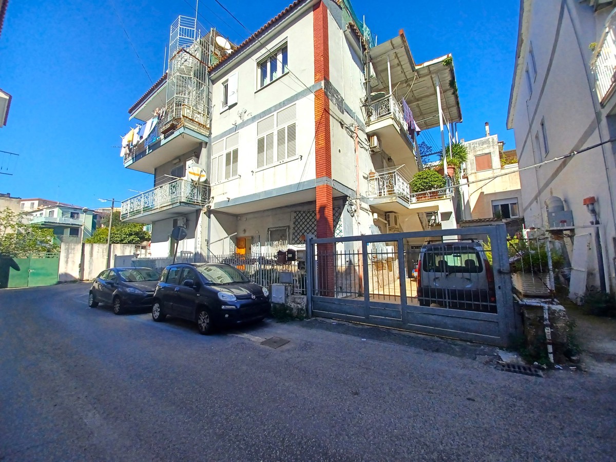 Foto 16 di 21 - Appartamento in vendita a Monte di Procida