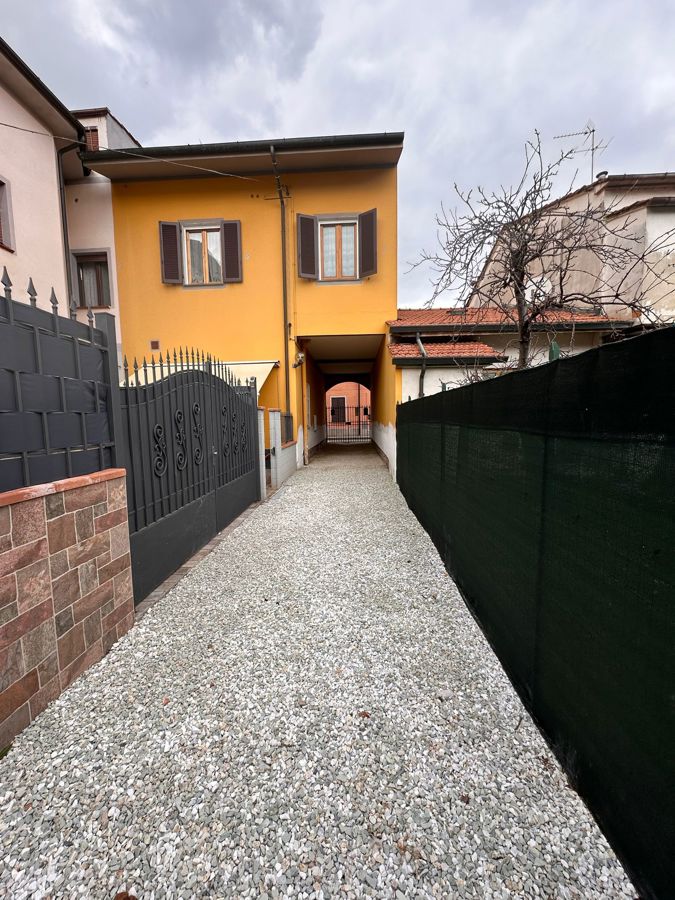 Foto 14 di 32 - Casa indipendente in vendita a Monsummano Terme