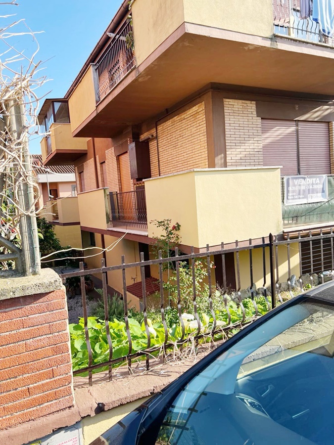 Foto 1 di 27 - Appartamento in vendita a Roma