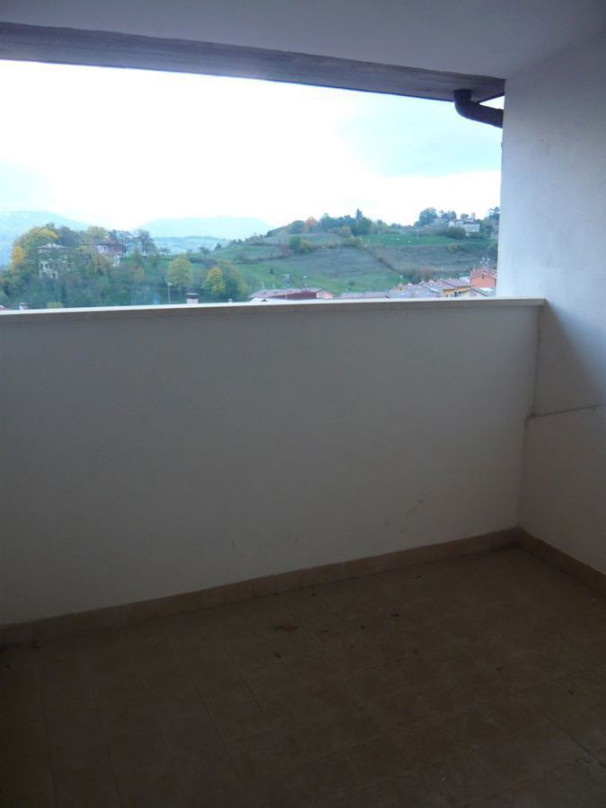 Foto 13 di 14 - Appartamento in vendita a Tagliacozzo