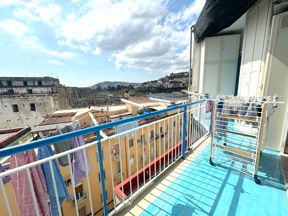 Foto 18 di 22 - Appartamento in vendita a Napoli