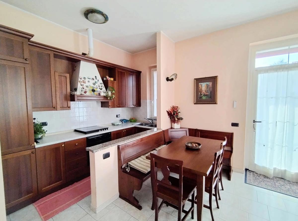 Foto 9 di 22 - Appartamento in vendita a Arluno