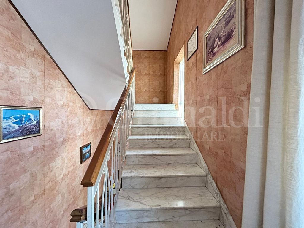 Foto 8 di 27 - Appartamento in vendita a Morro d'Alba