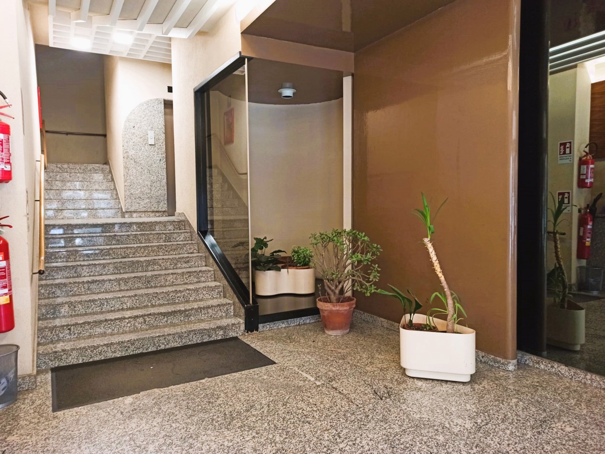 Foto 15 di 17 - Ufficio in vendita a Oristano