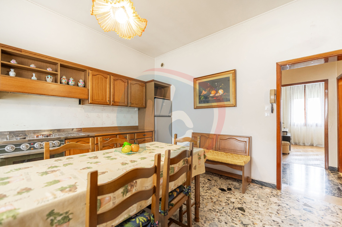 Foto 6 di 20 - Villa a schiera in vendita a Montegrotto Terme