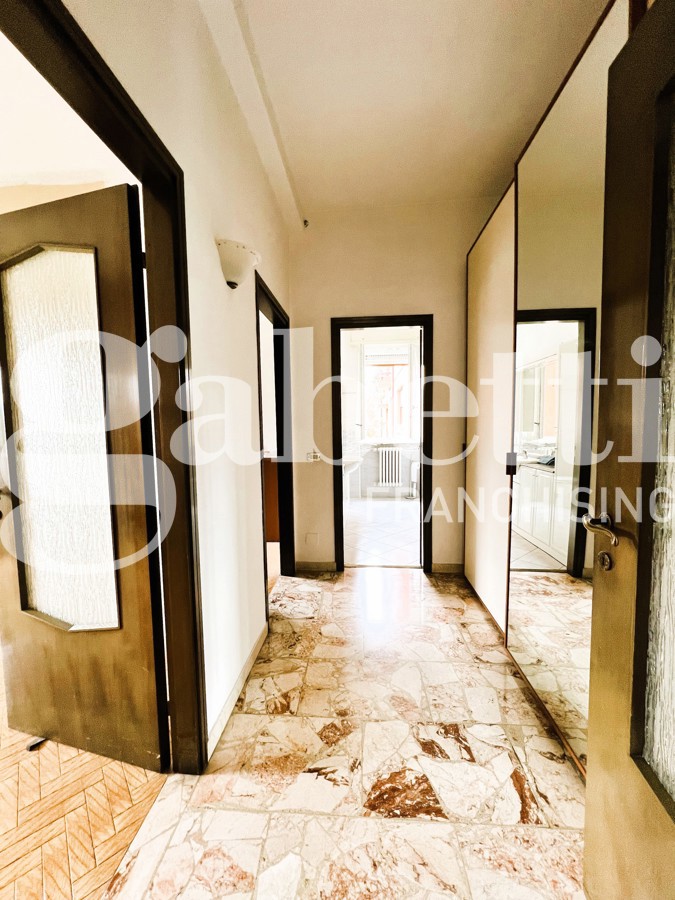 Foto 6 di 24 - Appartamento in vendita a Rovello Porro