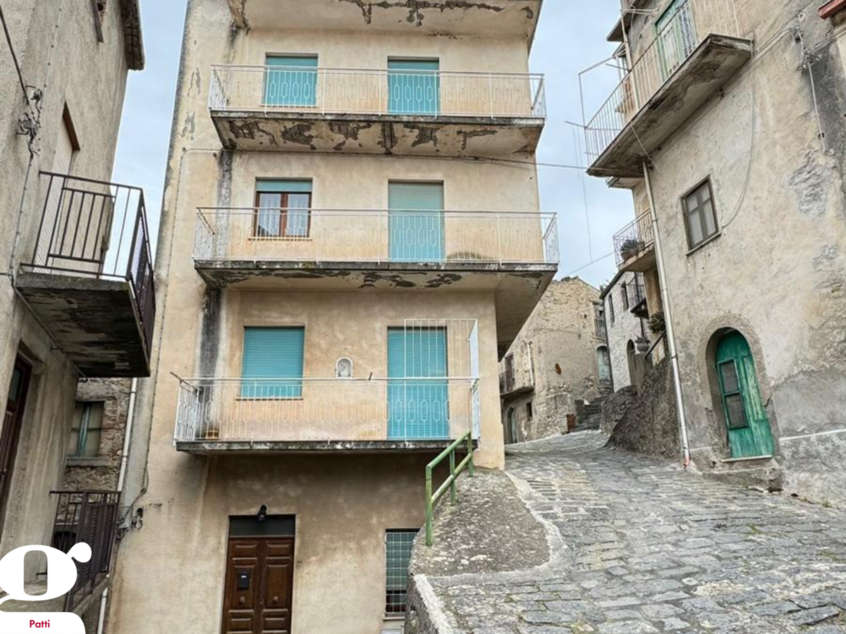 Foto 3 di 12 - Casa indipendente in vendita a San Piero Patti