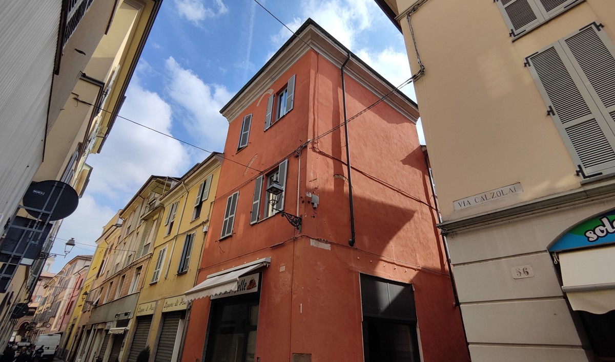 Foto 1 di 5 - Appartamento in vendita a Piacenza