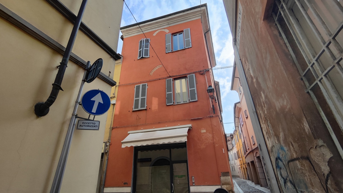 Foto 3 di 5 - Appartamento in vendita a Piacenza