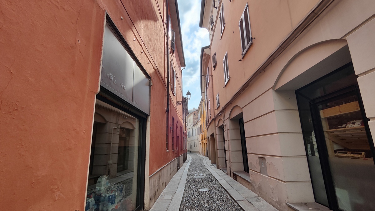 Foto 2 di 5 - Appartamento in vendita a Piacenza