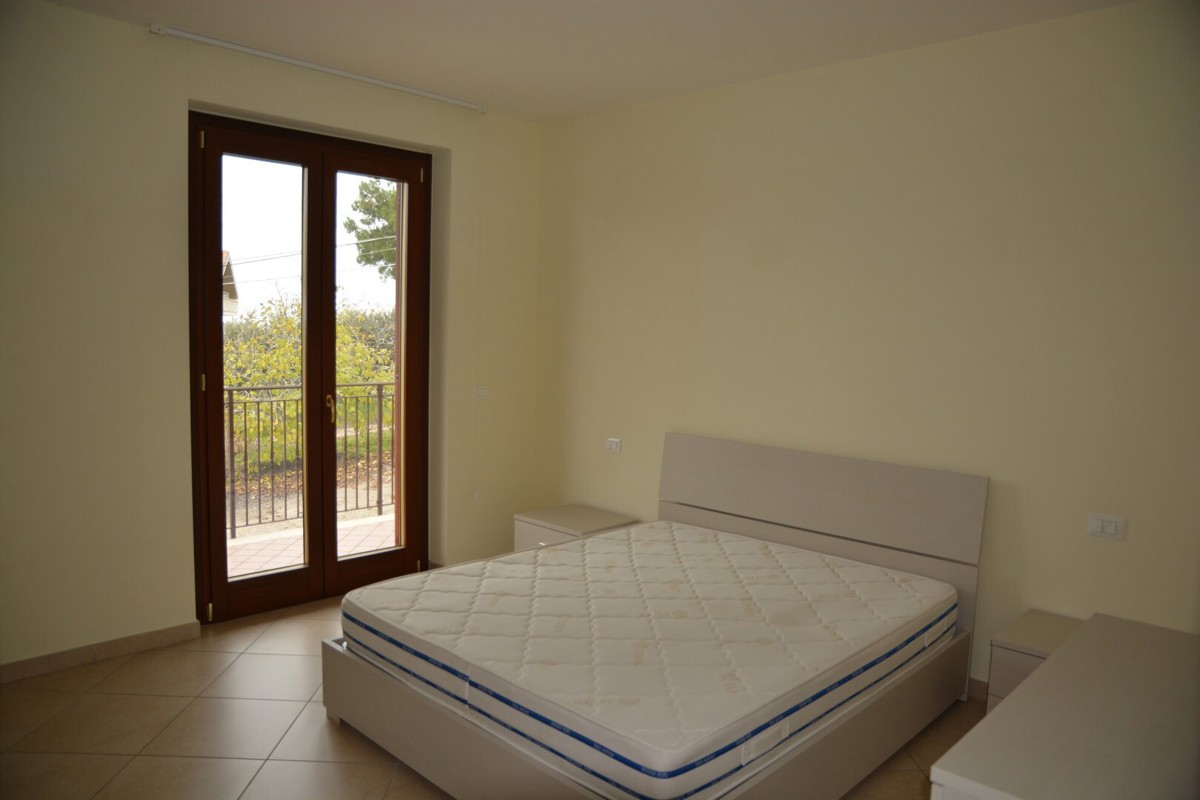 Foto 10 di 25 - Appartamento in affitto a Pescara