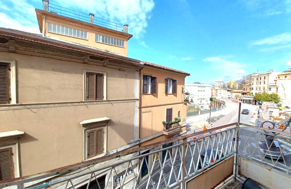 Foto 1 di 9 - Appartamento in vendita a Frosinone