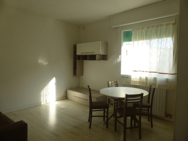 Foto 3 di 17 - Appartamento in affitto a Treviso
