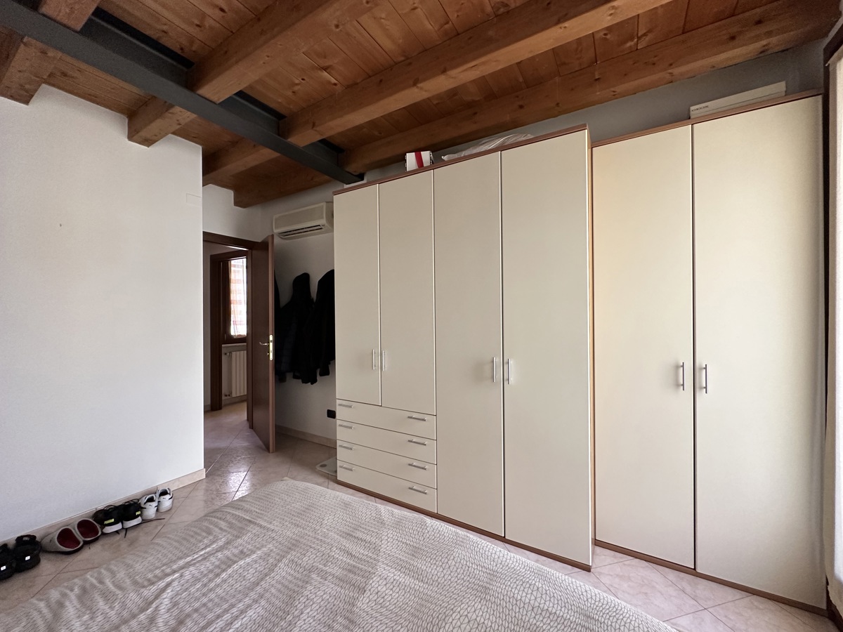 Foto 8 di 11 - Appartamento in vendita a Legnago