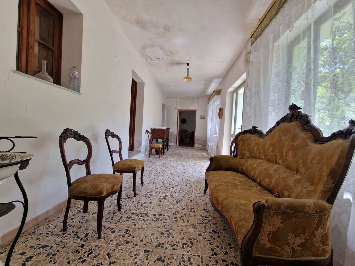 Foto 12 di 15 - Casa indipendente in vendita a Sinnai