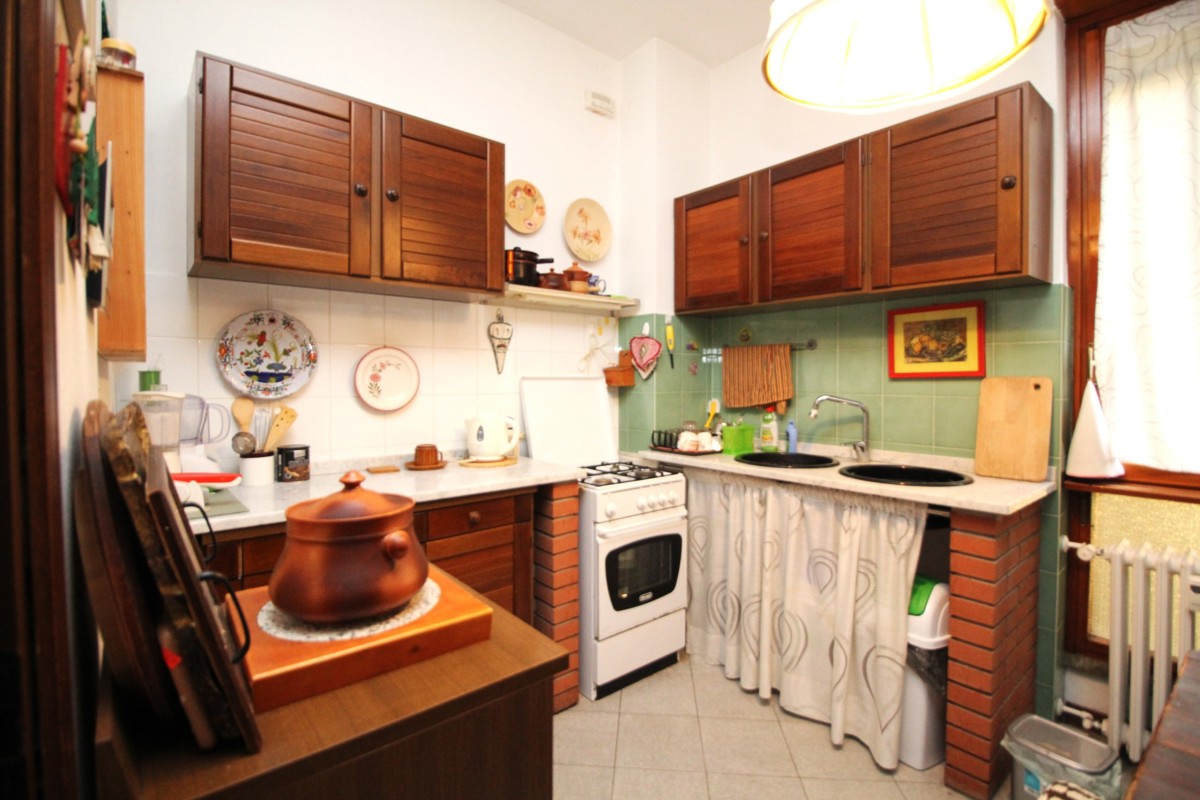 Foto 9 di 24 - Appartamento in vendita a Legnano