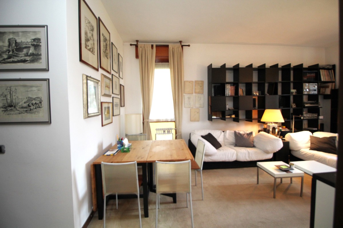 Foto 2 di 24 - Appartamento in vendita a Legnano
