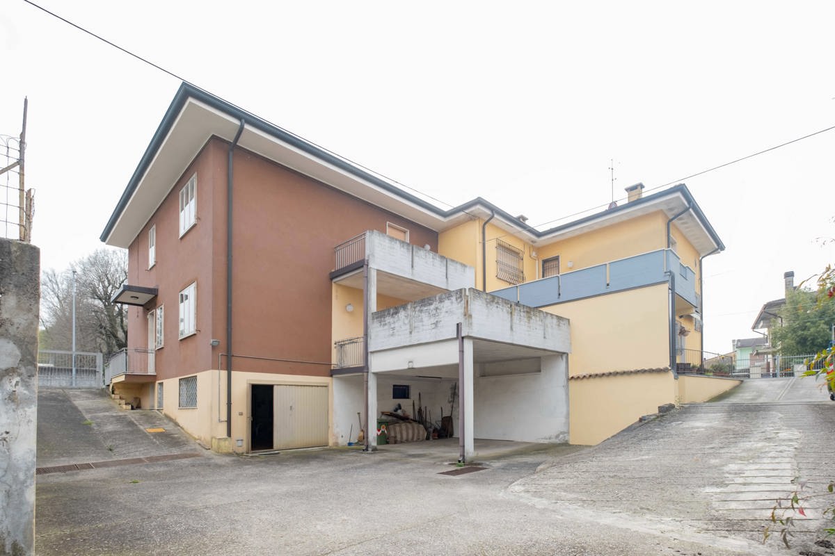 Foto 15 di 15 - Casa indipendente in vendita a San Giovanni Lupatoto