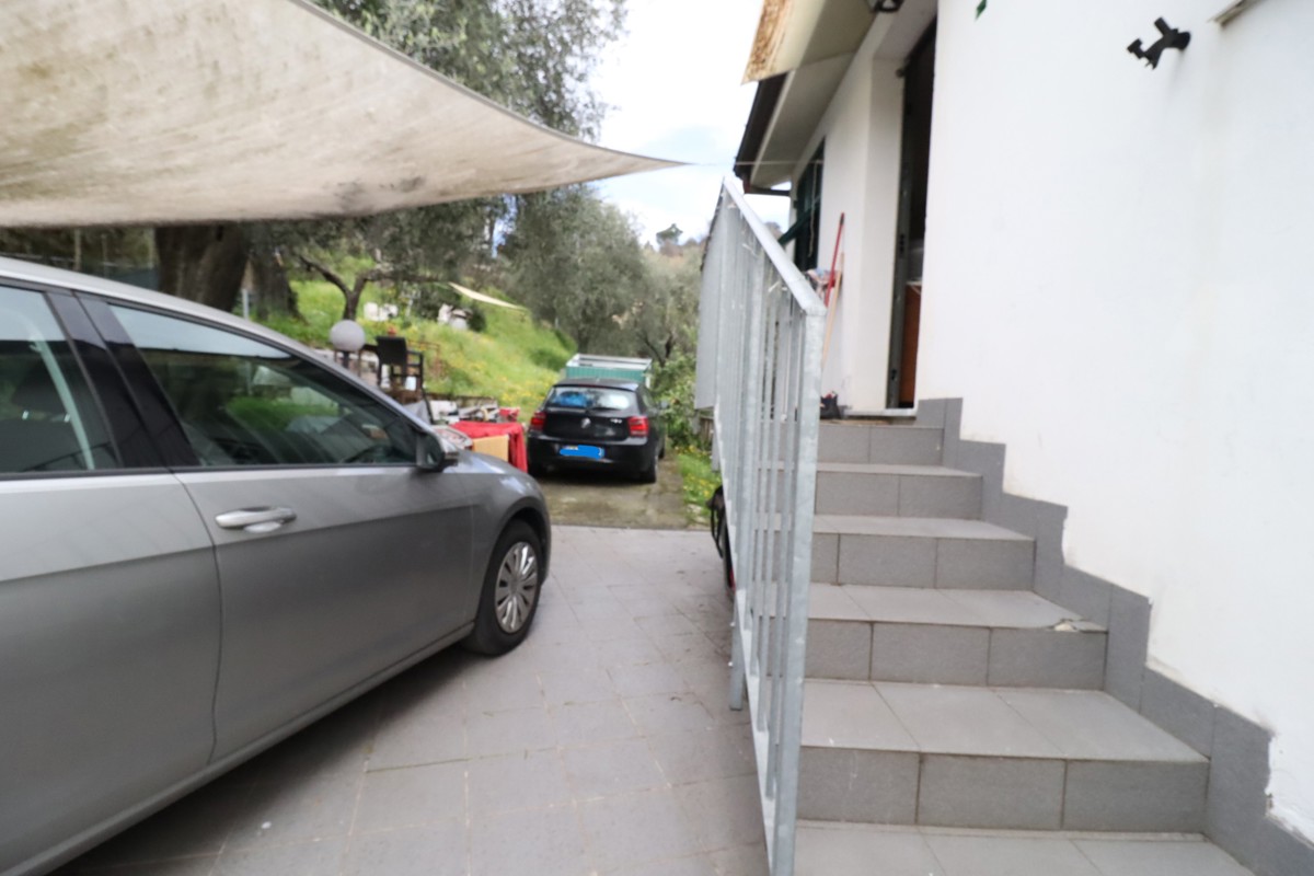 Foto 14 di 15 - Casa indipendente in vendita a La Spezia