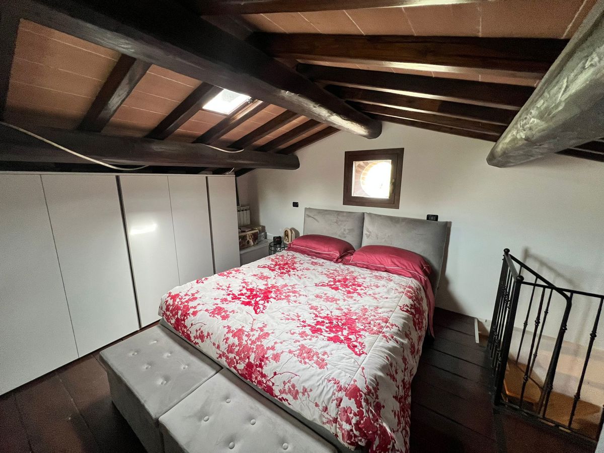 Foto 26 di 27 - Appartamento in vendita a Spoleto