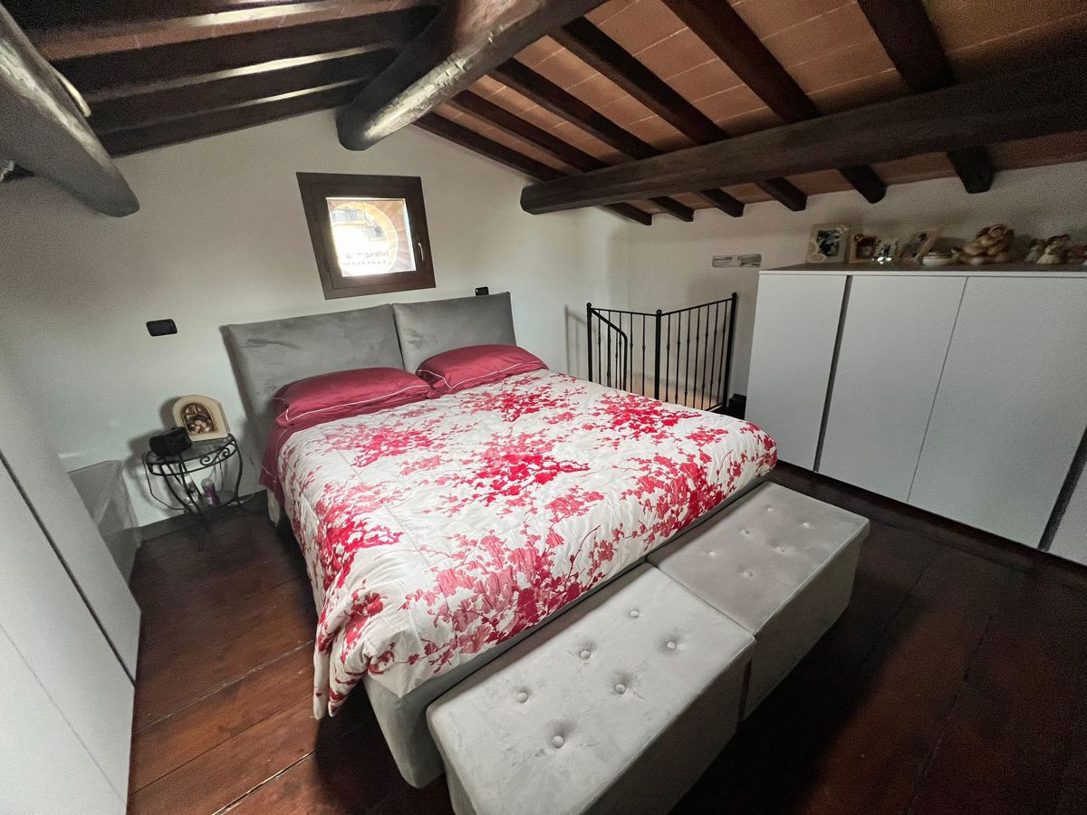 Foto 25 di 27 - Appartamento in vendita a Spoleto