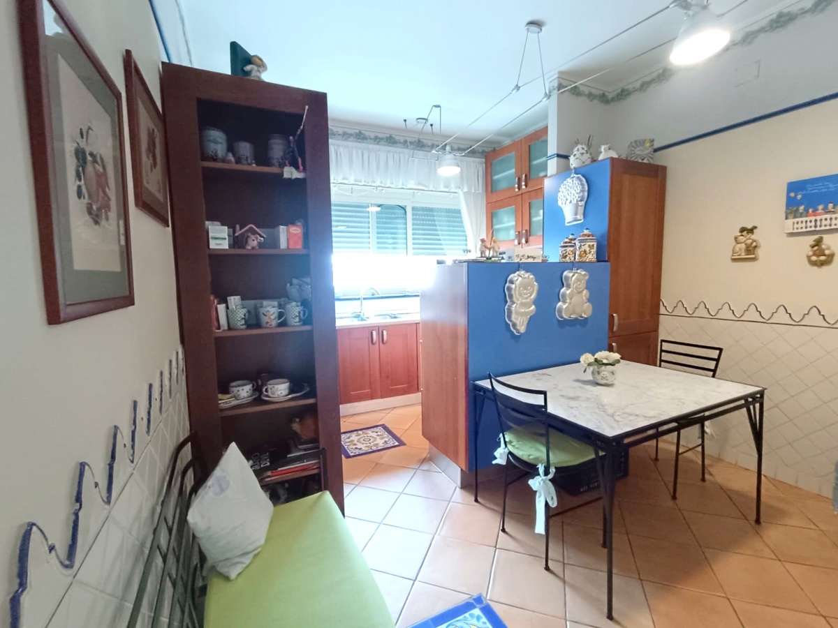 Foto 25 di 29 - Appartamento in vendita a Portici