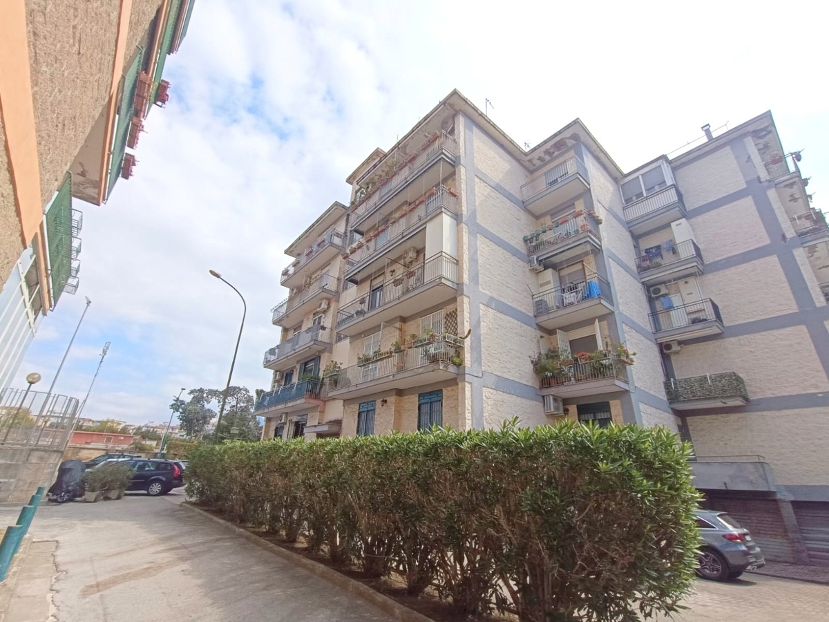 Foto 1 di 29 - Appartamento in vendita a Portici