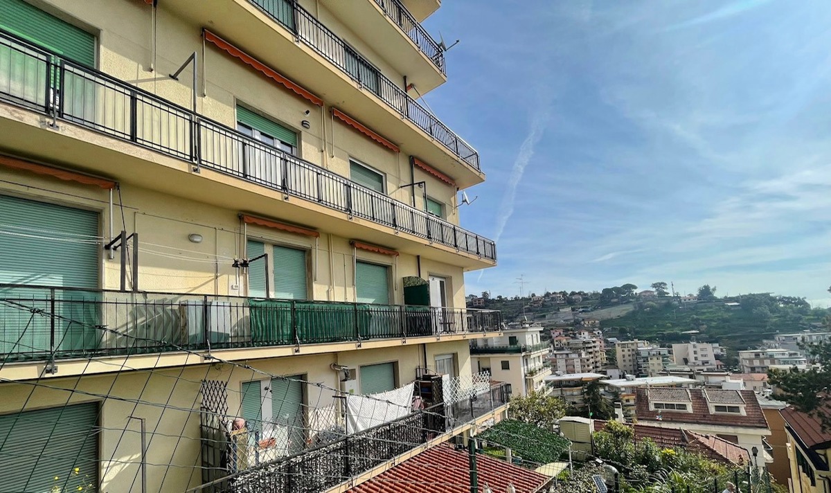 Foto 2 di 13 - Appartamento in vendita a Sanremo