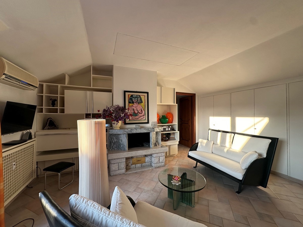 Foto 2 di 19 - Appartamento in vendita a Brescia