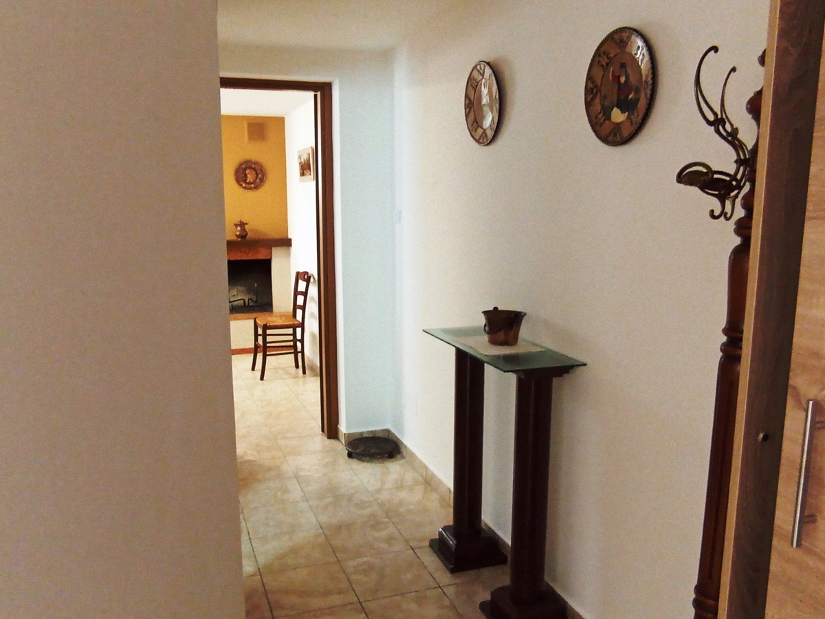 Foto 4 di 16 - Appartamento in affitto a Spoleto