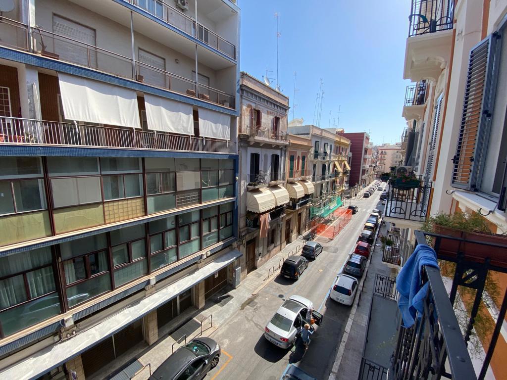 Foto 17 di 18 - Appartamento in vendita a Bari