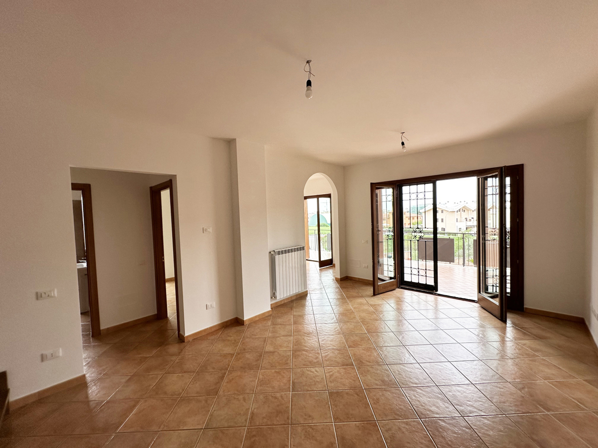 Foto 3 di 13 - Appartamento in vendita a Civita Castellana