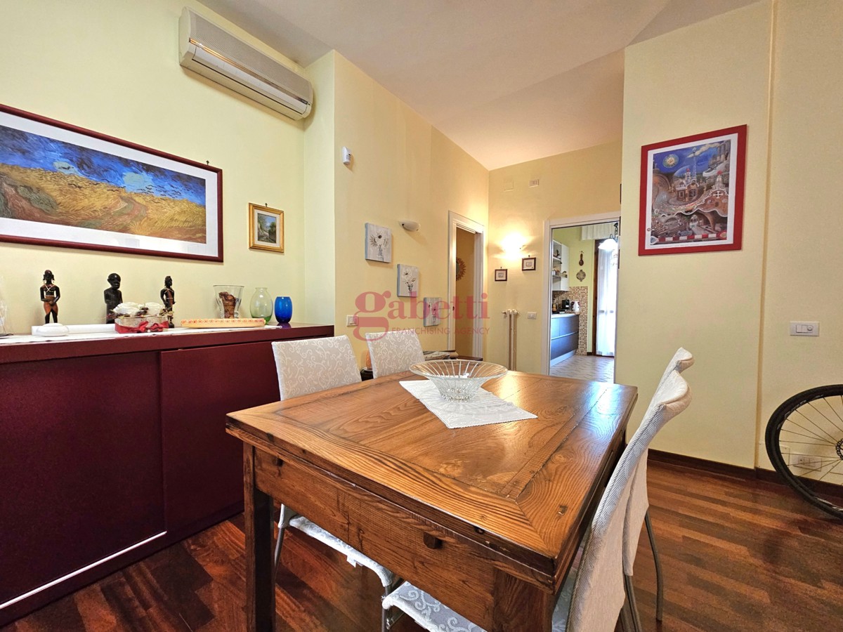Foto 17 di 34 - Appartamento in vendita a Firenze