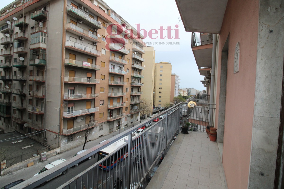 Foto 6 di 22 - Appartamento in vendita a Catania