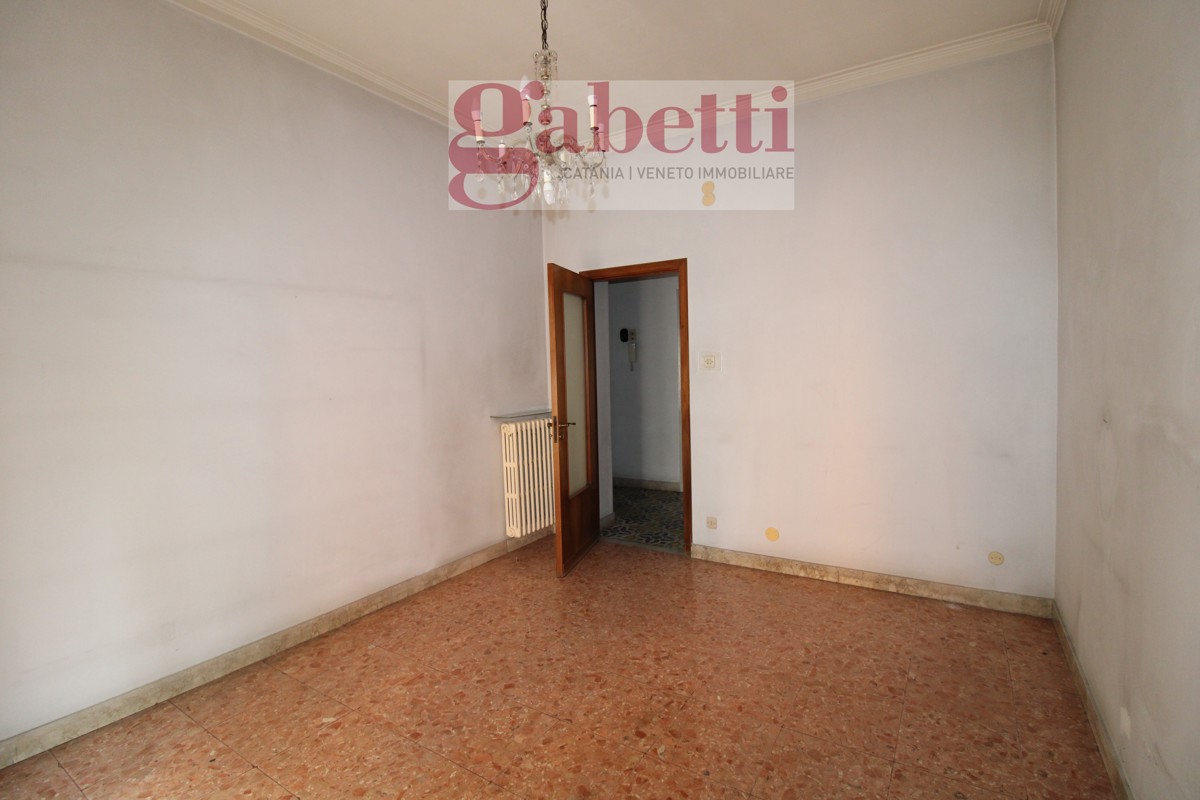Foto 13 di 22 - Appartamento in vendita a Catania