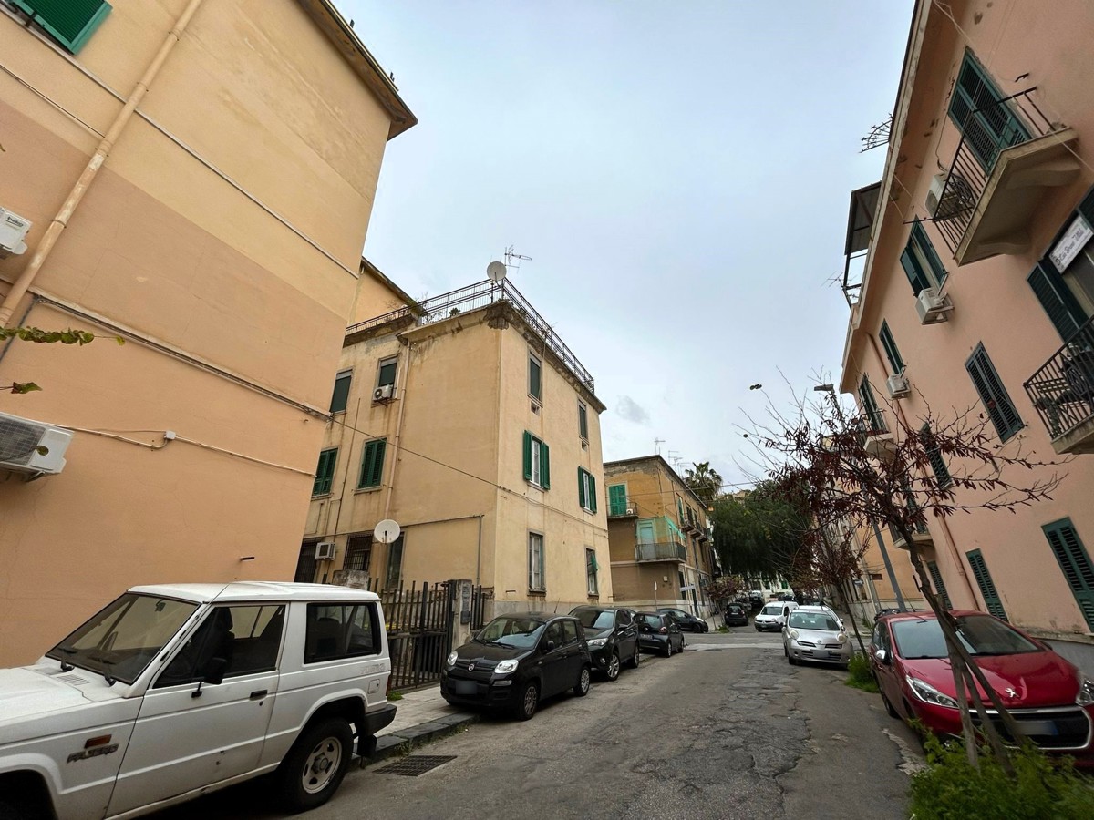Foto 3 di 26 - Appartamento in vendita a Messina