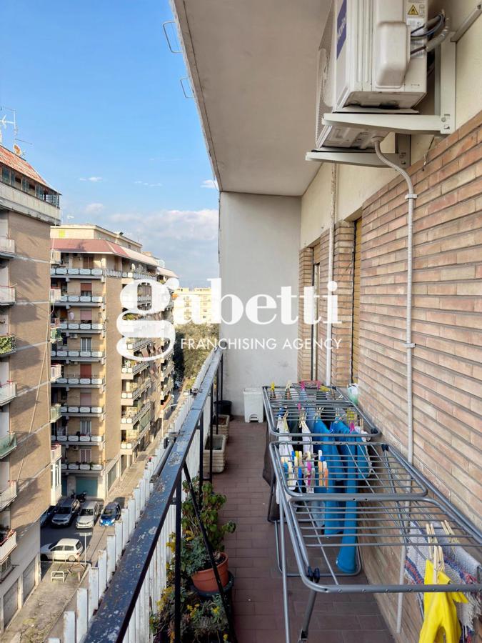 Foto 7 di 30 - Appartamento in vendita a Roma
