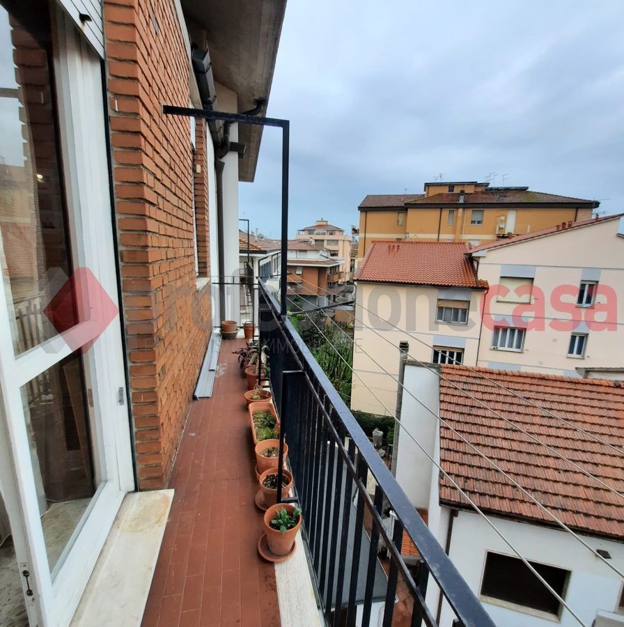 Foto 16 di 17 - Appartamento in vendita a Pisa