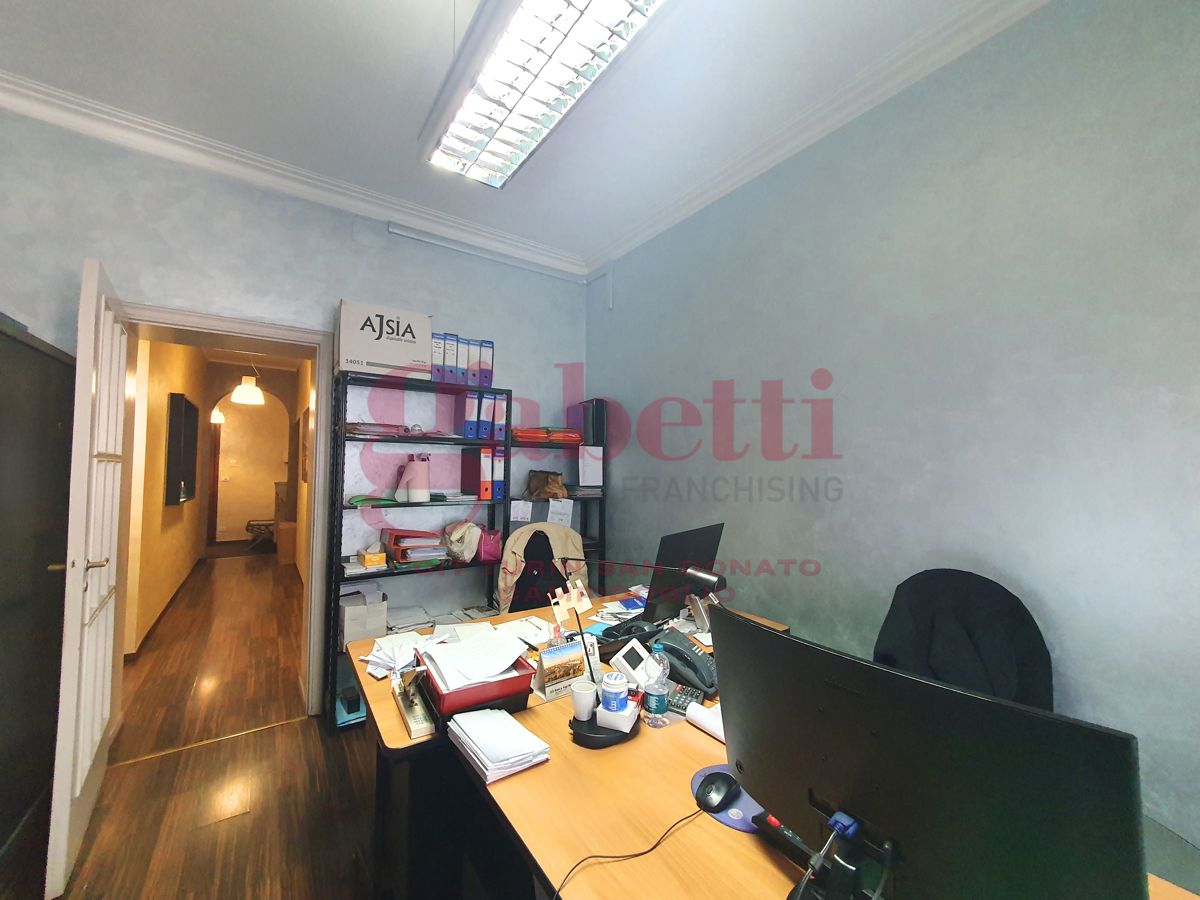 Foto 11 di 21 - Appartamento in vendita a Torino