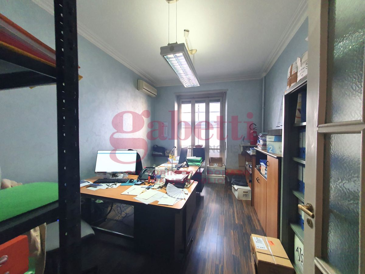Foto 9 di 21 - Appartamento in vendita a Torino